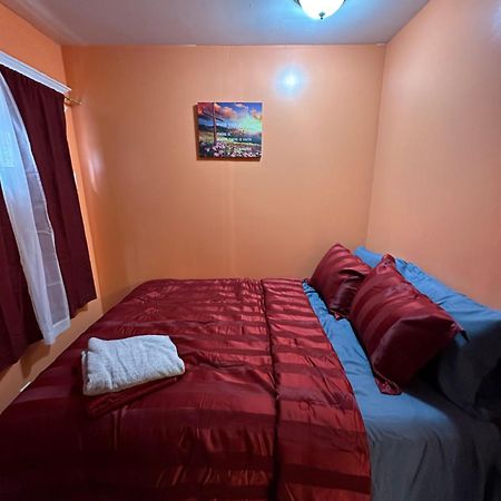Fidellia Iron Room, Queen Bed Minutes From Newark Liberty International Airport And Newark Penn Station ภายนอก รูปภาพ